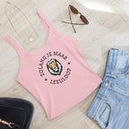 Women’s micro-rib tank top with lion illustration and the phrase “Zolang je maar leeuloop,” inspired by the Afrikaans song “Leeuloop.”